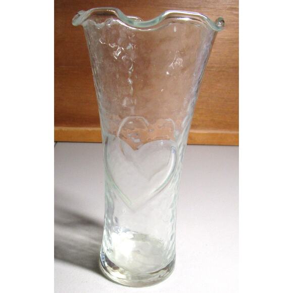 Clear Glass Vase with Embossed Heart & Wavy Rim Textured Romantic Decor 7 Inches - Picture 1 of 4